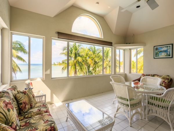 Grand Cayman Vacation Rentals - Cayman Kai Beachfront Villa