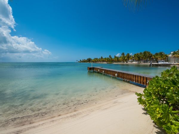 Grand Cayman Vacation Rentals - Cayman Kai Beachfront Villa