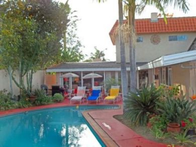 Mountain View Home Close to Disneyland in Anaheim, California