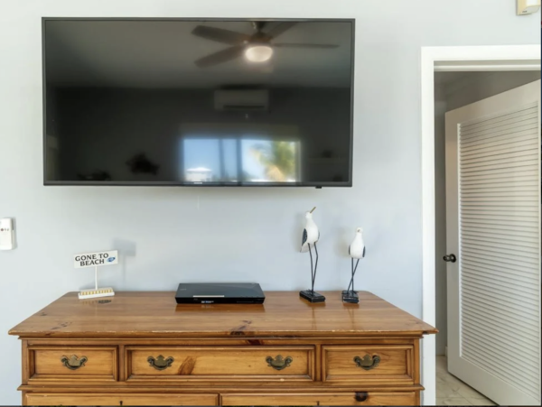 Marathon Vacation Home with Pool Easy Access to Gulf.