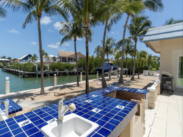 Marathon Vacation Home with Pool Easy Access to Gulf.