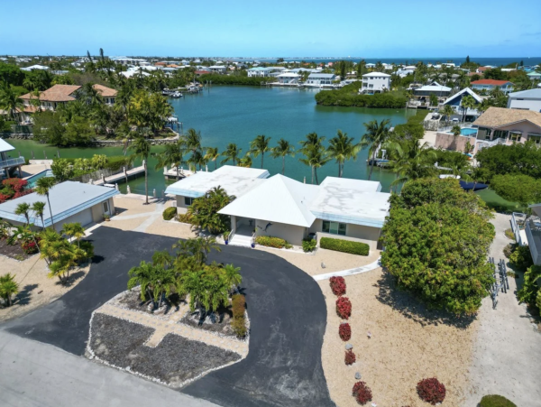 Marathon Vacation Home with Pool Easy Access to Gulf.