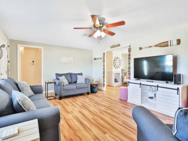 Longboat Key Spacious 3 Bedroom Family Home & Private Pool