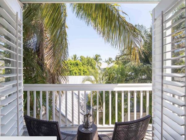 2 Blocks From The Beach Key West Vacation Sleeps Ten Guests