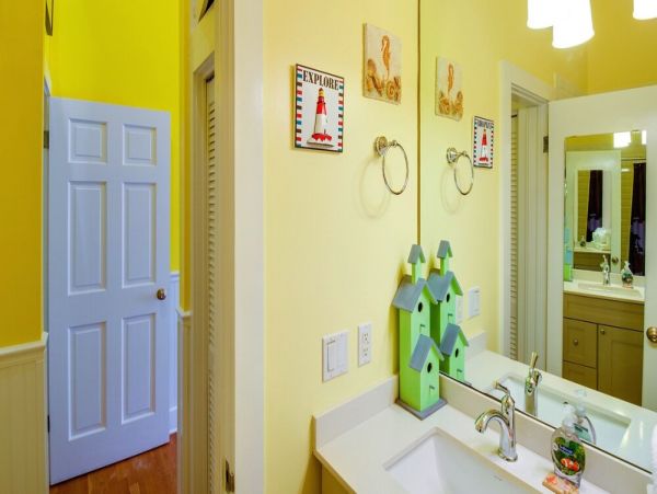 Key West Vacation Home Four Bedrooms with Pool Walk To Beach