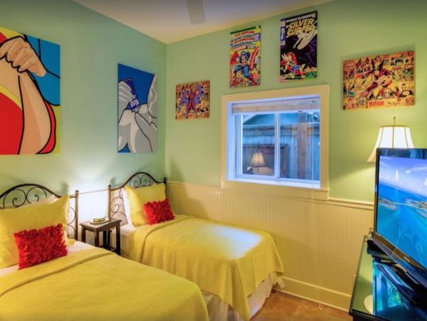 Key West Vacation Home Four Bedrooms with Pool Walk To Beach