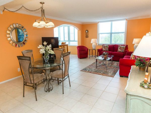 Partial Gulf View Vacation Condo in Sarasota Sleeps 6 Guests