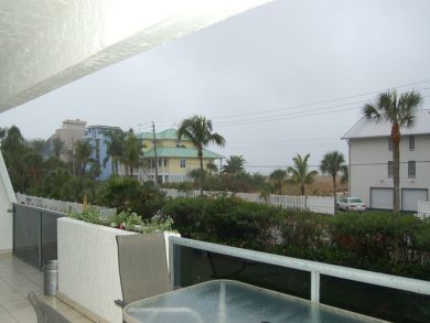 Siesta Key Condo with Pool & Access to Worlds Best Beach