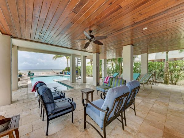 Anna Maria Island 4 Bedroom Luxury Vacation Rental Sleeps 8