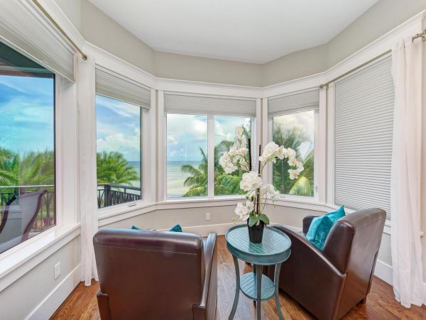 Anna Maria Island 4 Bedroom Luxury Vacation Rental Sleeps 8
