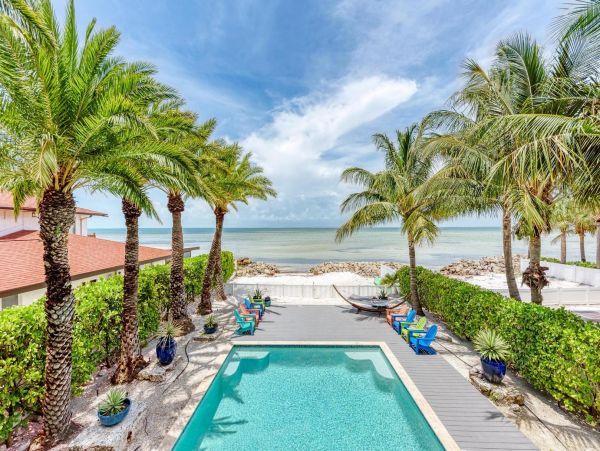 Anna Maria Island 4 Bedroom Luxury Vacation Rental Sleeps 8