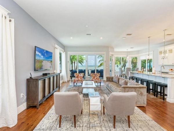 Anna Maria Island 4 Bedroom Luxury Vacation Rental Sleeps 8