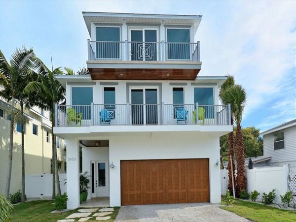 Anna Maria Luxury Rental With Gulf Views And Pool 5 Bedrooms