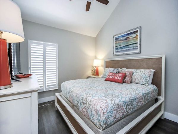 Captiva Island Vacation Rental with a Loft Sleeps Eight Guests