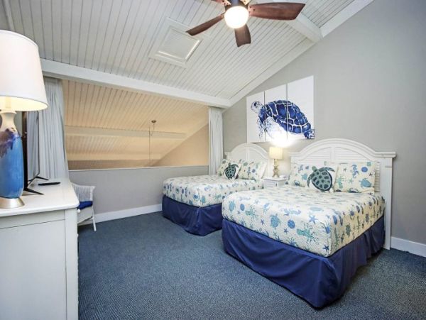 Captiva Island Vacation Rental with a Loft Sleeps Eight Guests