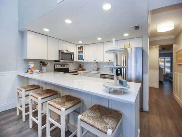 Captiva Island Vacation Rental with a Loft Sleeps Eight Guests