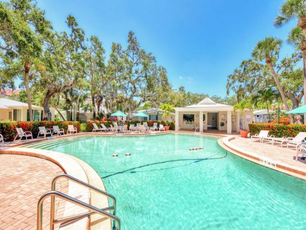 Lovely Siesta Key Two Bedroom Vacation Rental