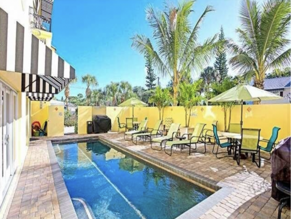 Close to Siesta Key Village A great Town House Luxury