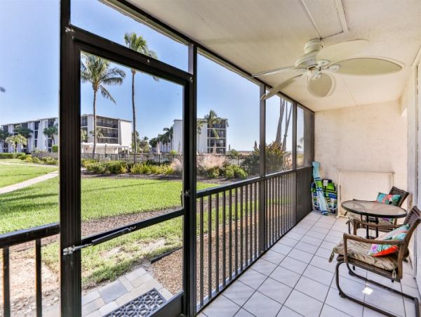 Sanibel Condo Closest Building to the Beach