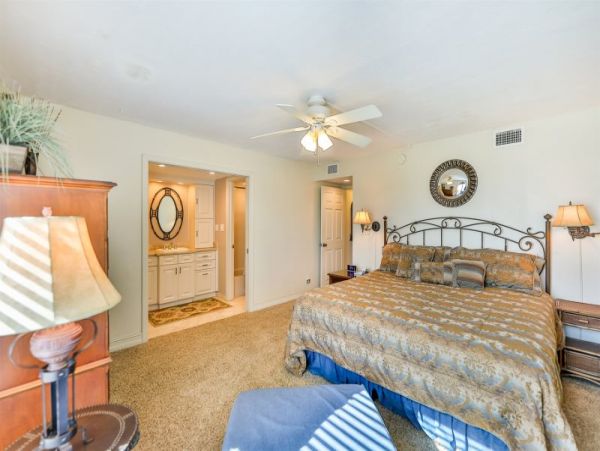 Sanibel Condo Closest Building to the Beach
