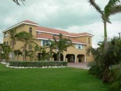 Marathon Vacation Rental Exterior View