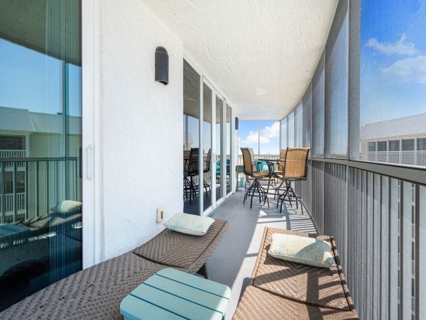 Siesta Key Vacation Rental Condo Beachfront in Siesta Key
