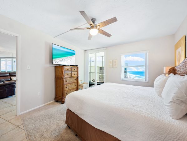 Siesta Key Vacation Rental Condo Beachfront in Siesta Key
