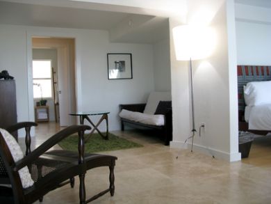 Day Bed in Living Room