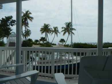Isla Morada Suite for Rent, Pool & Dock, Sleeps 3