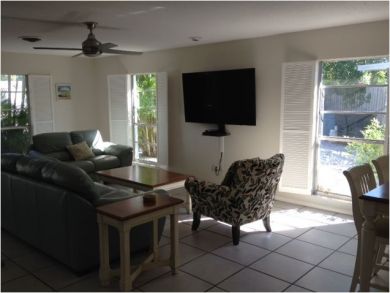 Living & Dining Area