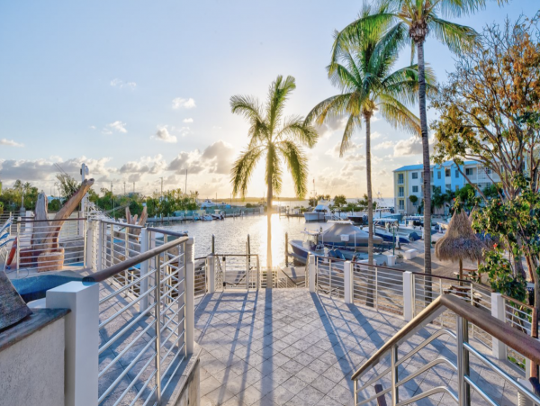 Key Largo Vacation Condo Two Bedroom Walk to Beach