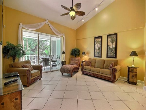 Key Largo Vacation Condo Two Bedroom Walk to Beach