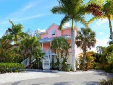 Anna Maria Wonderful Vacation Home with Easy Beach Access