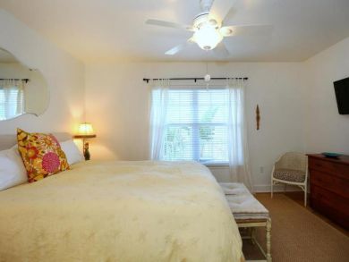 Anna Maria Wonderful Vacation Home with Easy Beach Access