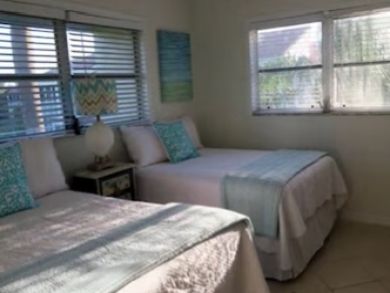 Beach Front Condo with Gulf View on Longboat Key Tennis Pool