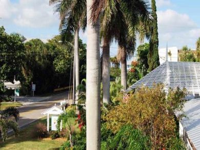 Holmes Beach Value Vacation Rental