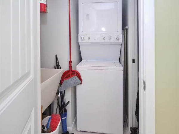 Gulf-front 2 Bedroom Vacation Rental in Clearwater Beach