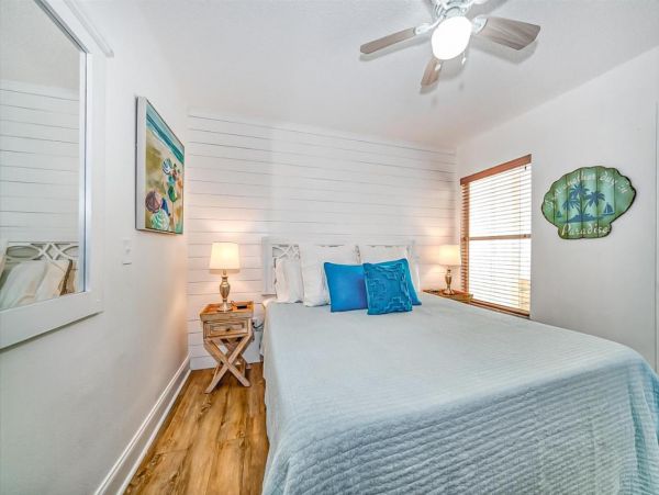 Belleair Beach Condo with Full Ocean Views