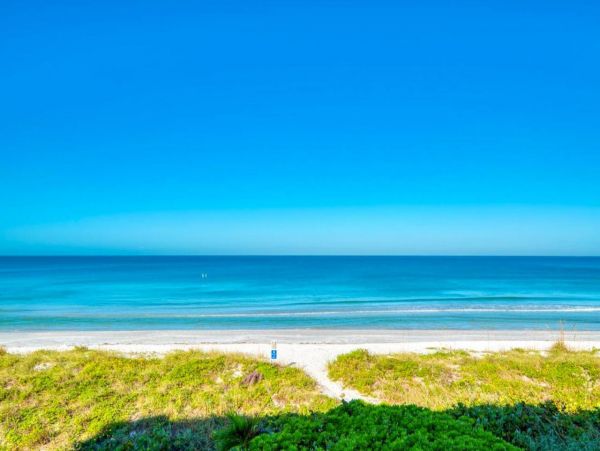 Belleair Beach Condo with Full Ocean Views