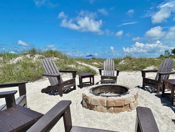 Gulf-Front Condo Ground Floor Sleeps 4 Guests