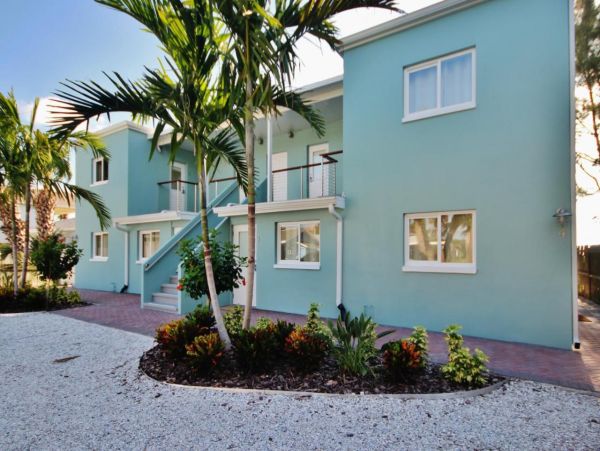 Gulf-Front Condo Ground Floor Sleeps 4 Guests