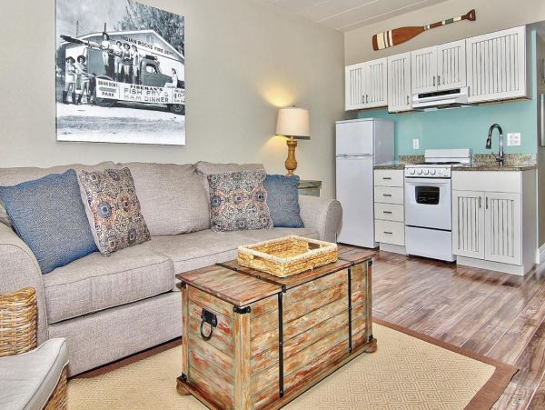 Gulf-Front Condo Ground Floor Sleeps 4 Guests