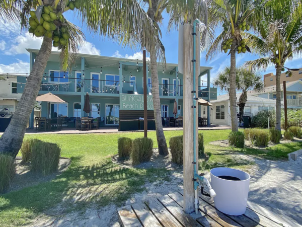 Indian Shores - One Bedroom Condo Beach