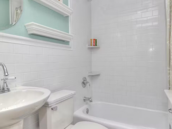 Indian Shores Lovely Studio Located on Beach