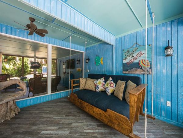 Anna Maria 3 Bedroom Just About a Beach House!
