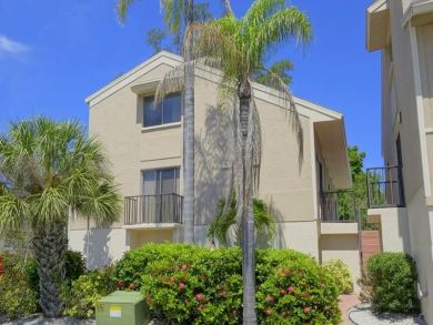 Anna Maria Island Two Bedroom Condo Beach Just 2 Min Away! Anna Maria Island Two Bedroom Condo Beach Just 2 Min Away!