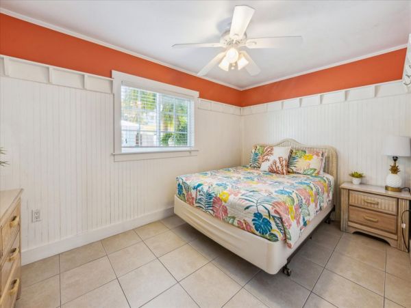 Charming Two Bedroom Vacation Rental on Anna Maria Island