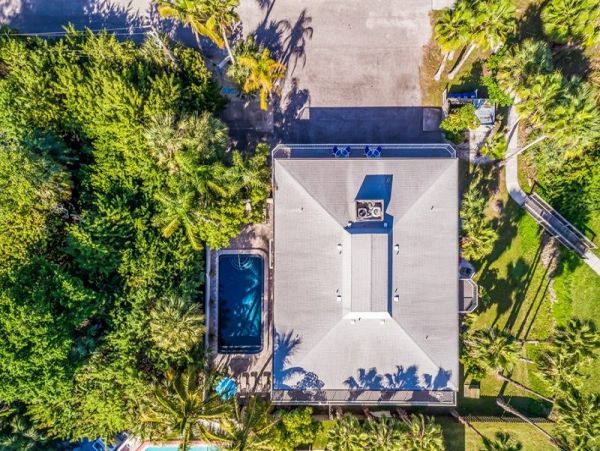 Anna Maria Island Holmes Beach 2 Bedroom Vacation Rental