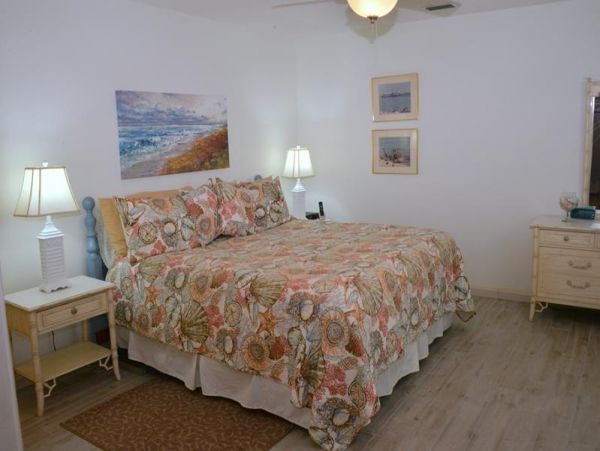Anna Maria Island Vacation Pool Home Sleeps 8 Walk To Beach