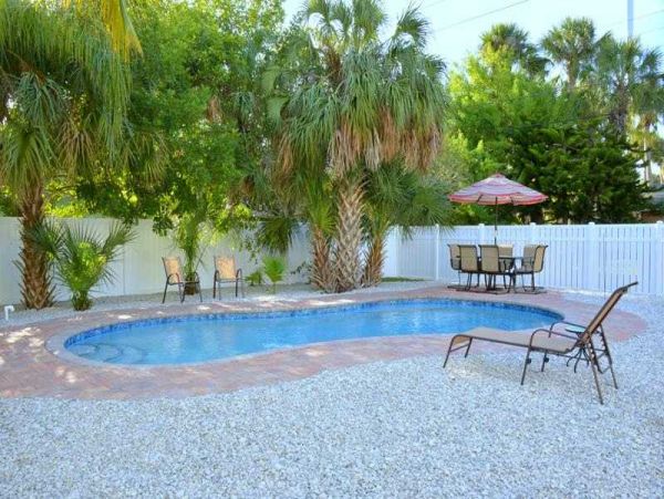 Anna Maria Island Vacation Pool Home Sleeps 8 Walk To Beach